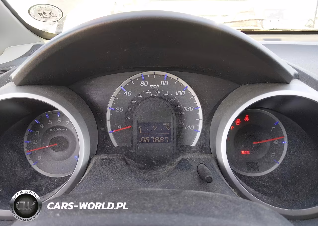 2010 Honda Fit Sport VIN:JHMGE8H42AC021288 - 7