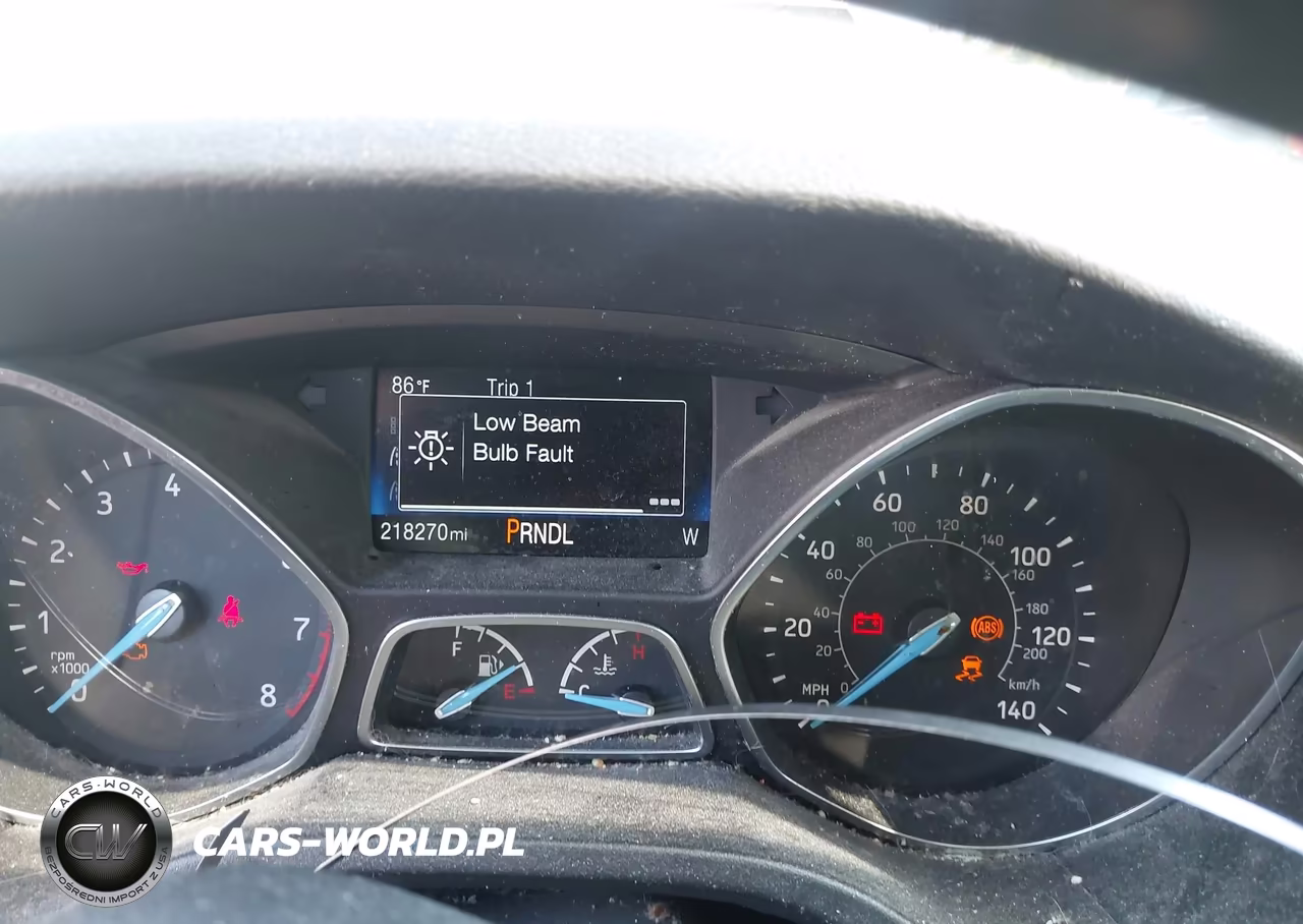 2017 Ford Focus Se VIN:1FADP3F27HL229444 - 7