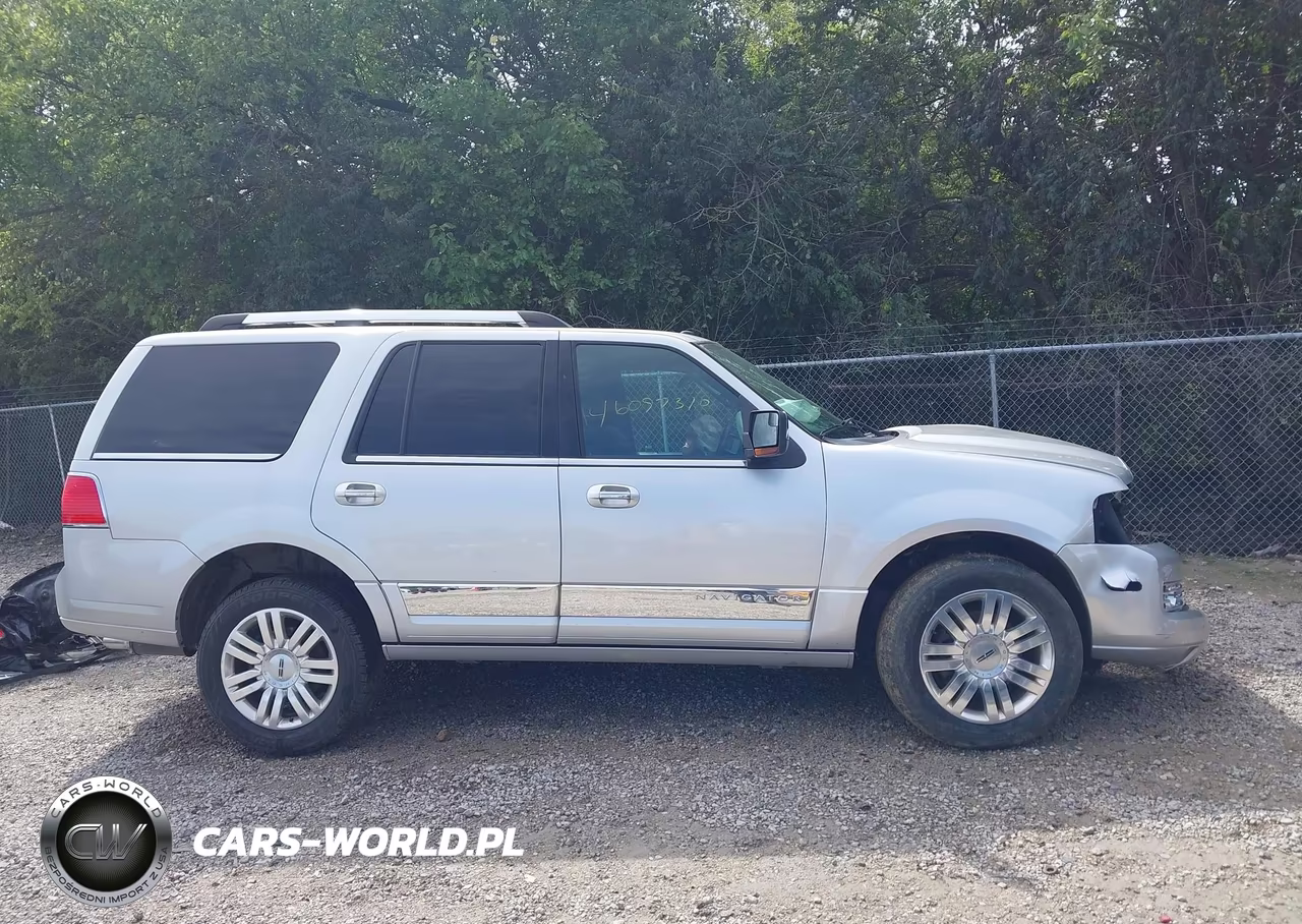 2014 Lincoln Navigator VIN:5LMJJ2H5XEEL08874 - 14