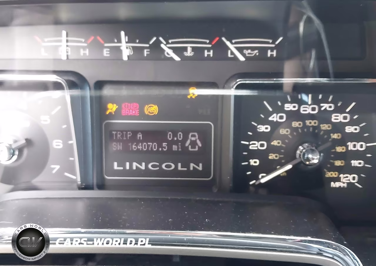 2014 Lincoln Navigator VIN:5LMJJ2H5XEEL08874 - 7