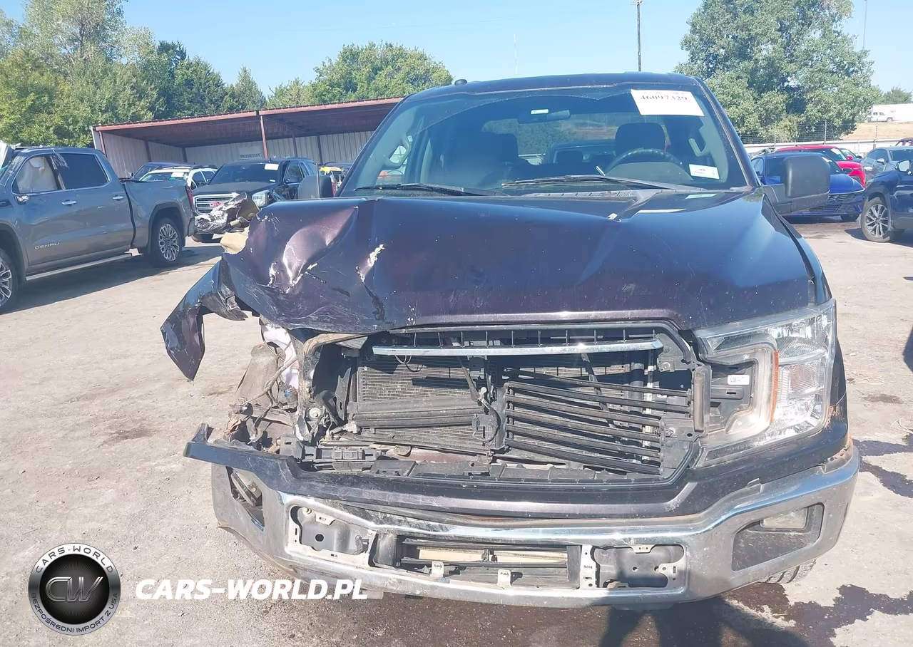 2018 Ford F-150 Xlt VIN:1FTEW1CP8JKD58844 - 12