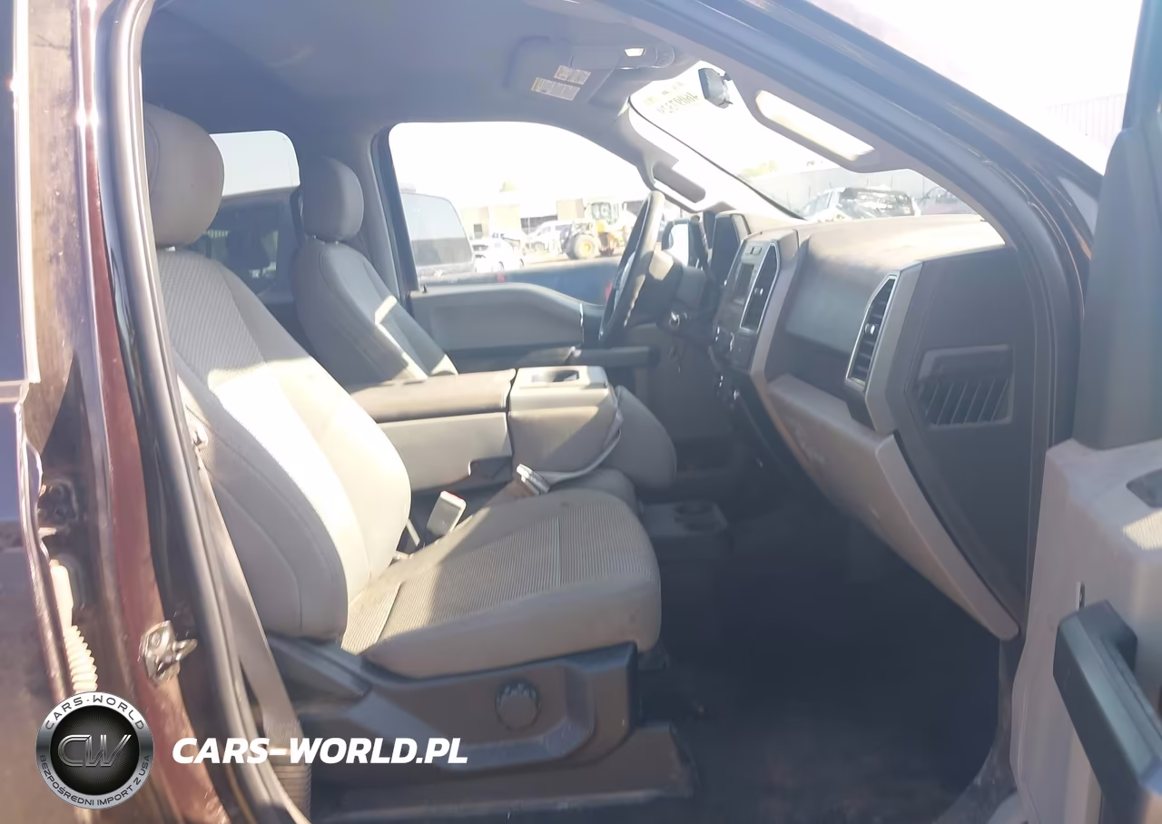 2018 Ford F-150 Xlt VIN:1FTEW1CP8JKD58844 - 5