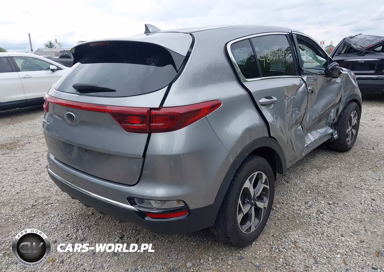 2021 Kia Sportage Lx VIN:KNDPM3AC5M7899223 - 4