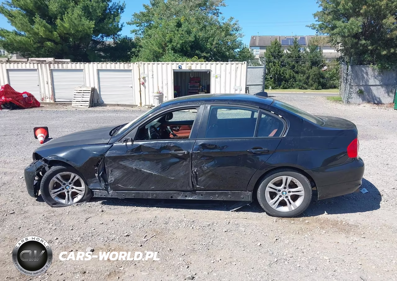 2010 BMW 328I xDrive VIN:WBAPK5C58AA648529 - 14