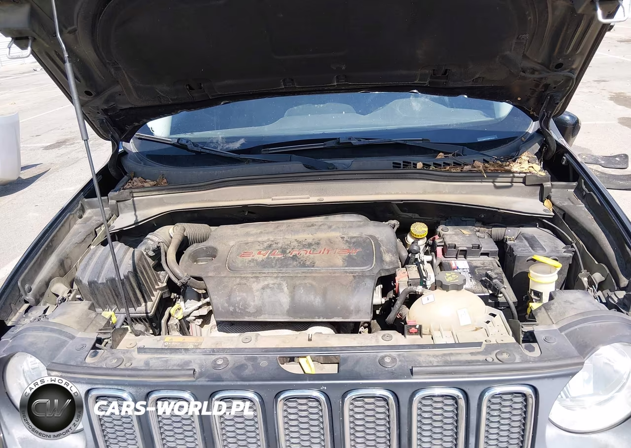 2016 Jeep Renegade Latitude VIN:ZACCJABT0GPE35483 - 10