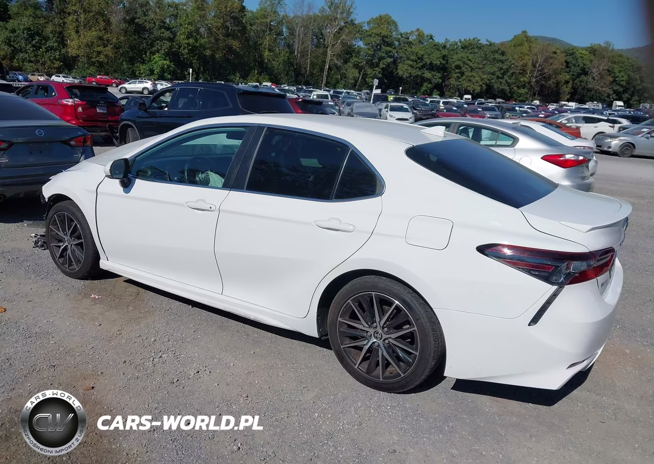 2022 Toyota Camry Se VIN:4T1G11AK6NU627105 - 3