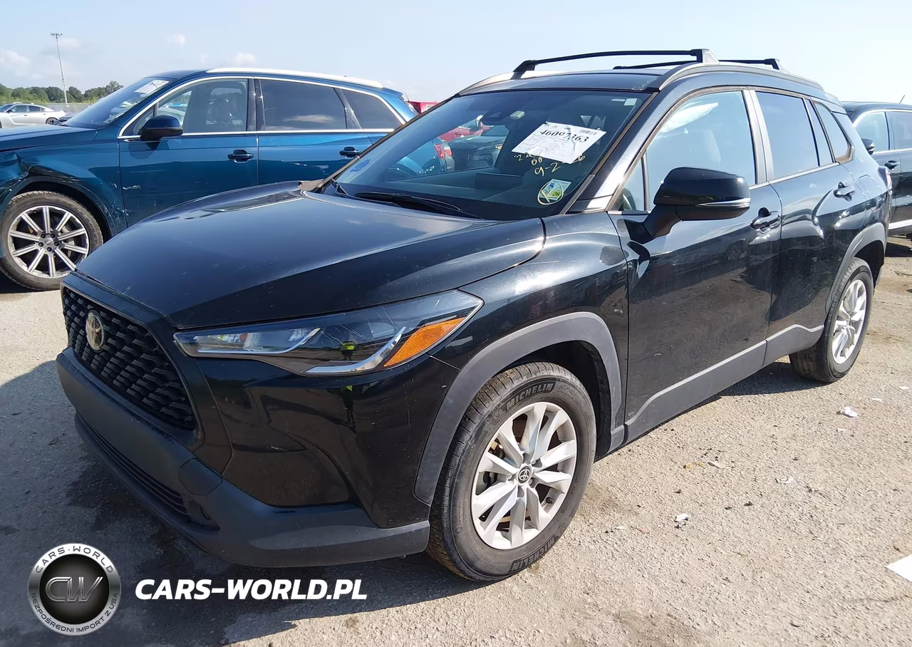 2022 Toyota Corolla Cross Le VIN:7MUCAAAG9NV004411 - 2