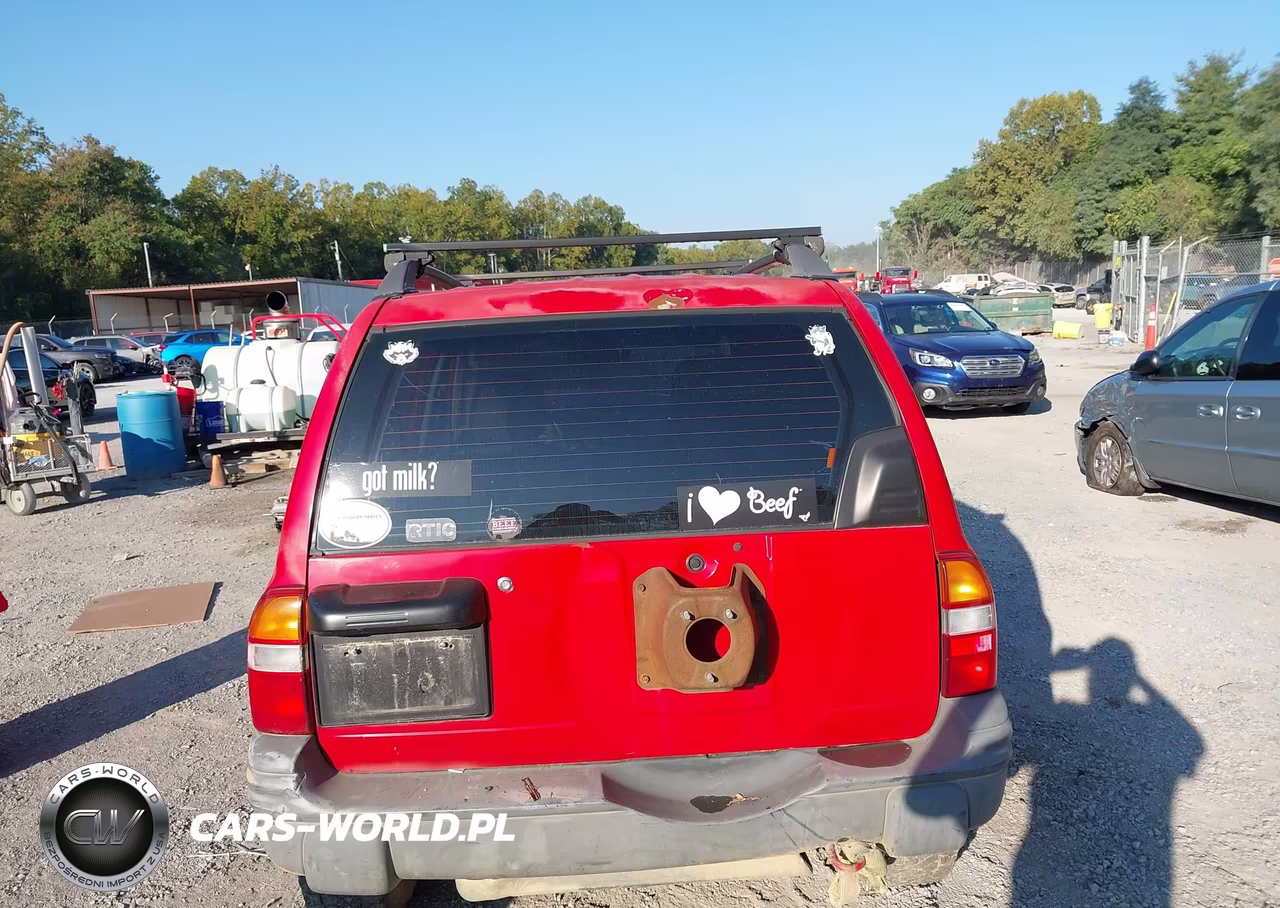 1999 Chevrolet Tracker VIN:2CNBJ13C8X6909554 - 16