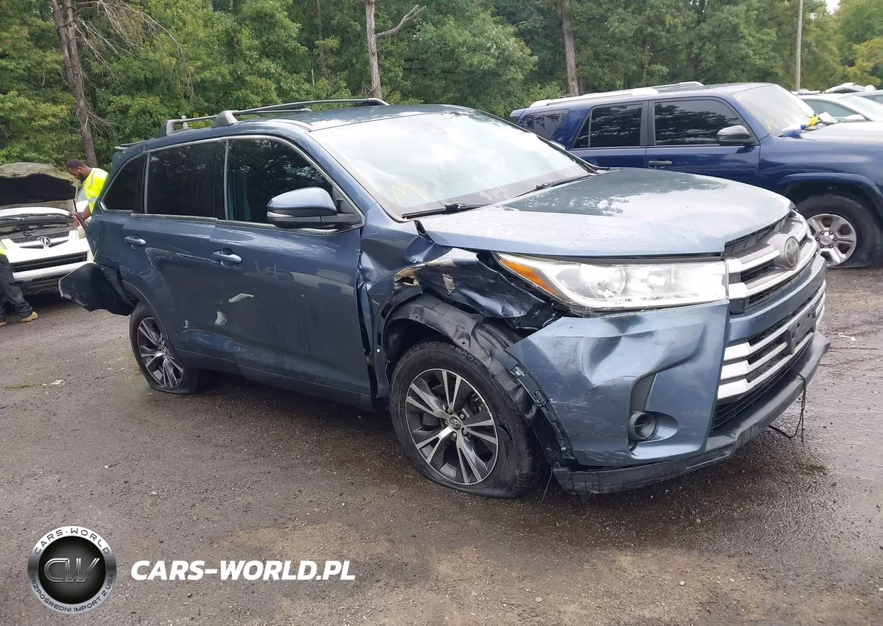 2019 Toyota Highlander Le