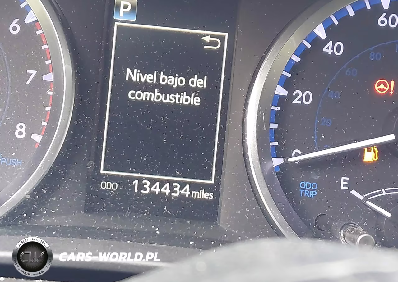 2019 Toyota Highlander Le VIN:5TDZARFH9KS043533 - 15
