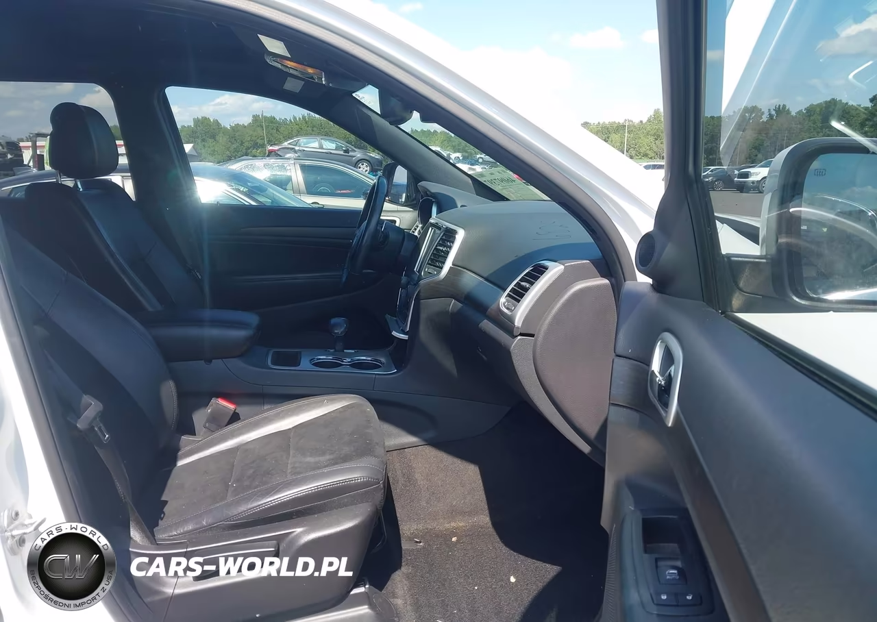 2015 Jeep Grand Cherokee Altitude VIN:1C4RJEAG8FC166996 - 5