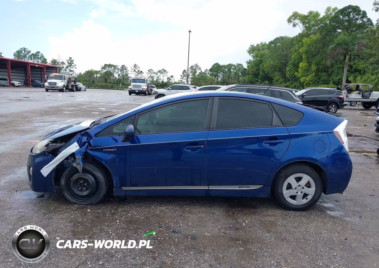 2011 Toyota Prius Three VIN:JTDKN3DU2B0320271 - 15