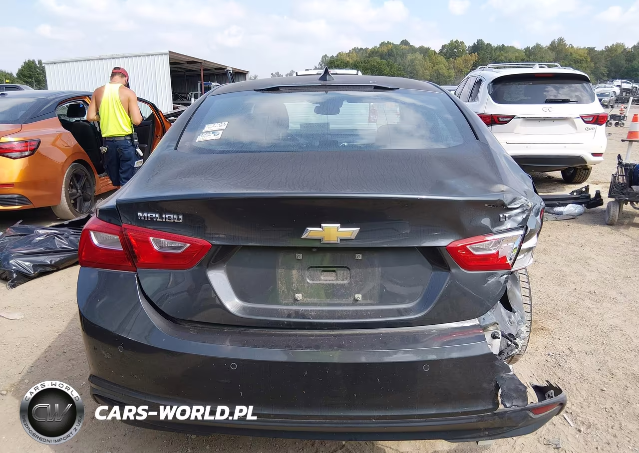 2017 Chevrolet Malibu 1Lt VIN:1G1ZE5ST7HF141081 - 16