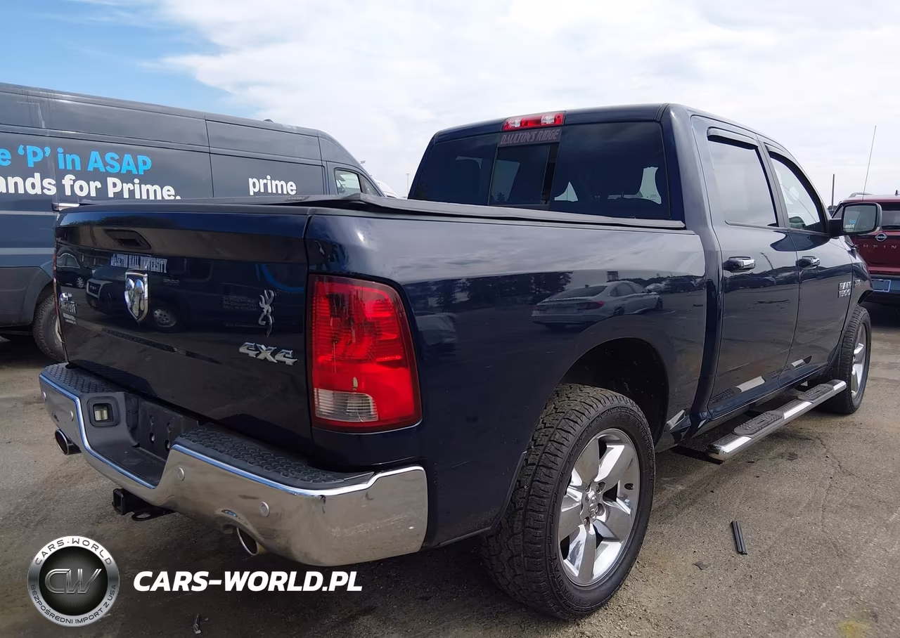 2018 Ram 1500 Big Horn 4X4 5'7 Box VIN:3C6RR7LT1JG230419 - 4