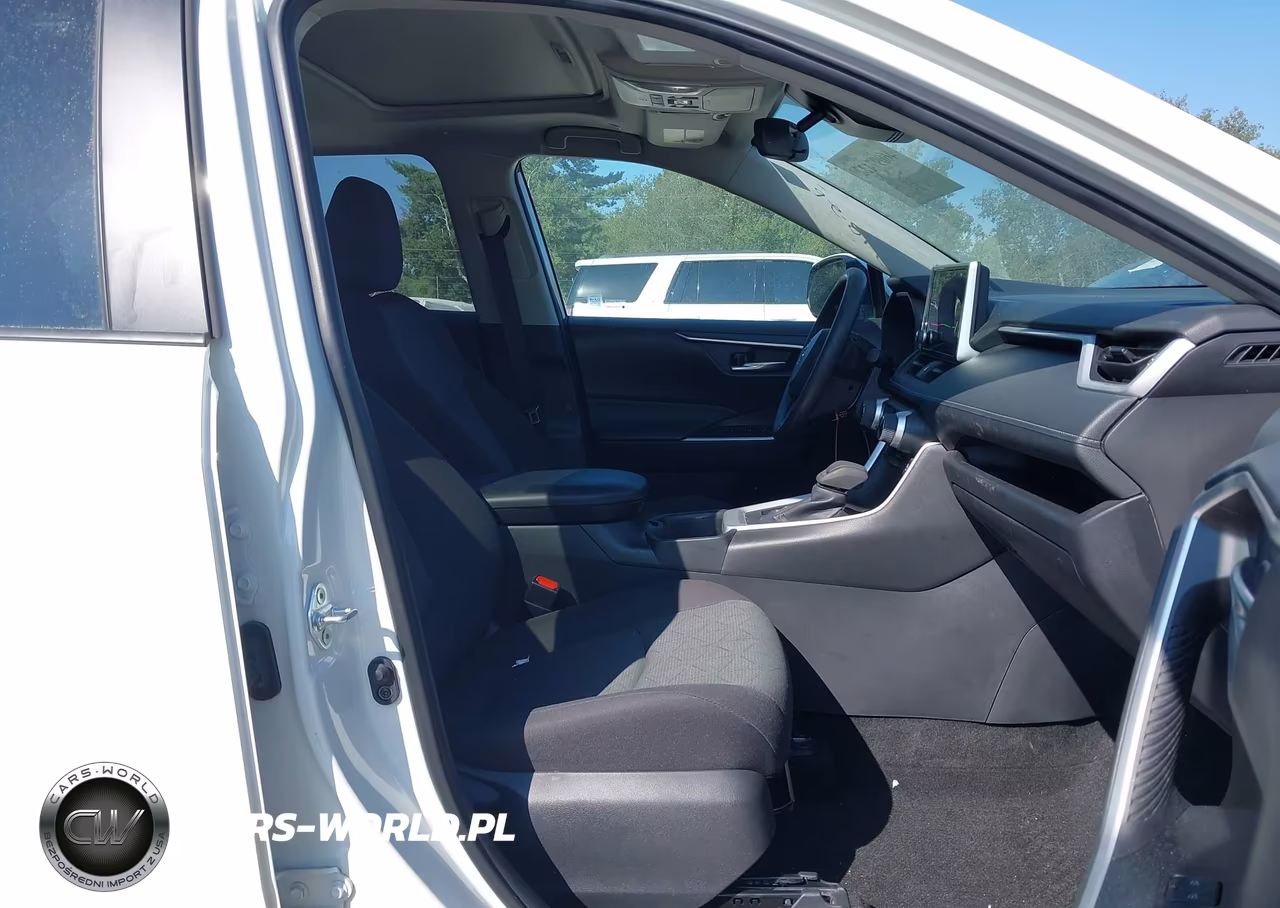 2024 Toyota Rav4 Xle VIN:2T3W1RFV3RC261809 - 5