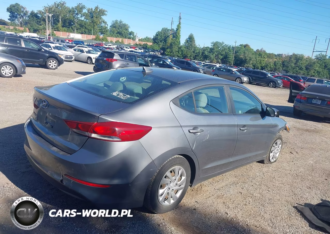 2017 Hyundai Elantra Se VIN:KMHD74LF9HU154601 - 4