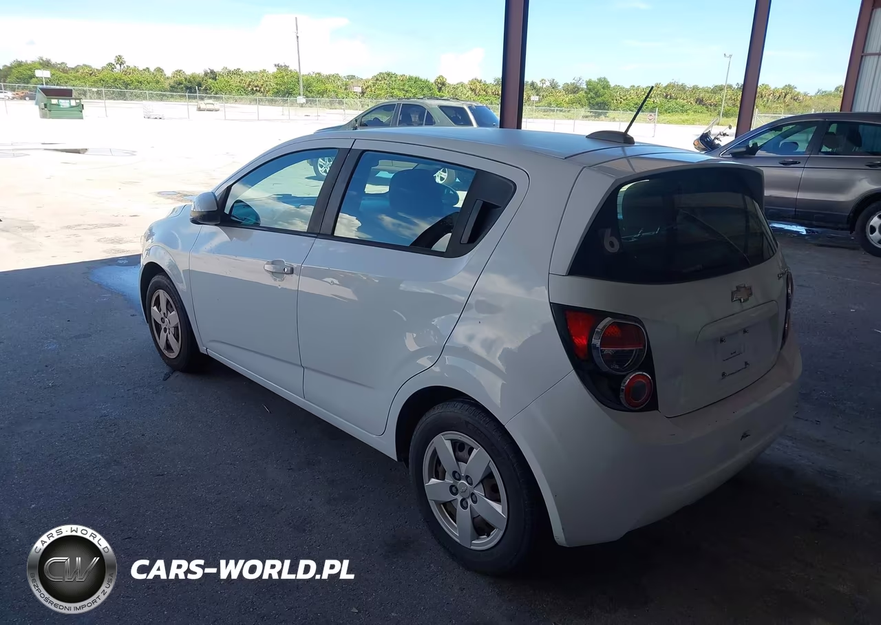 2016 Chevrolet Sonic Ls Auto VIN:1G1JA6SH9G4172658 - 3