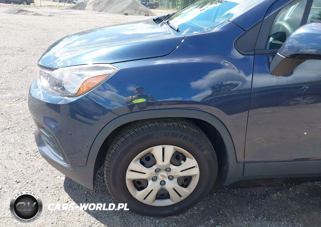 2018 Chevrolet Trax Ls VIN:3GNCJKSB3JL257699 - 14