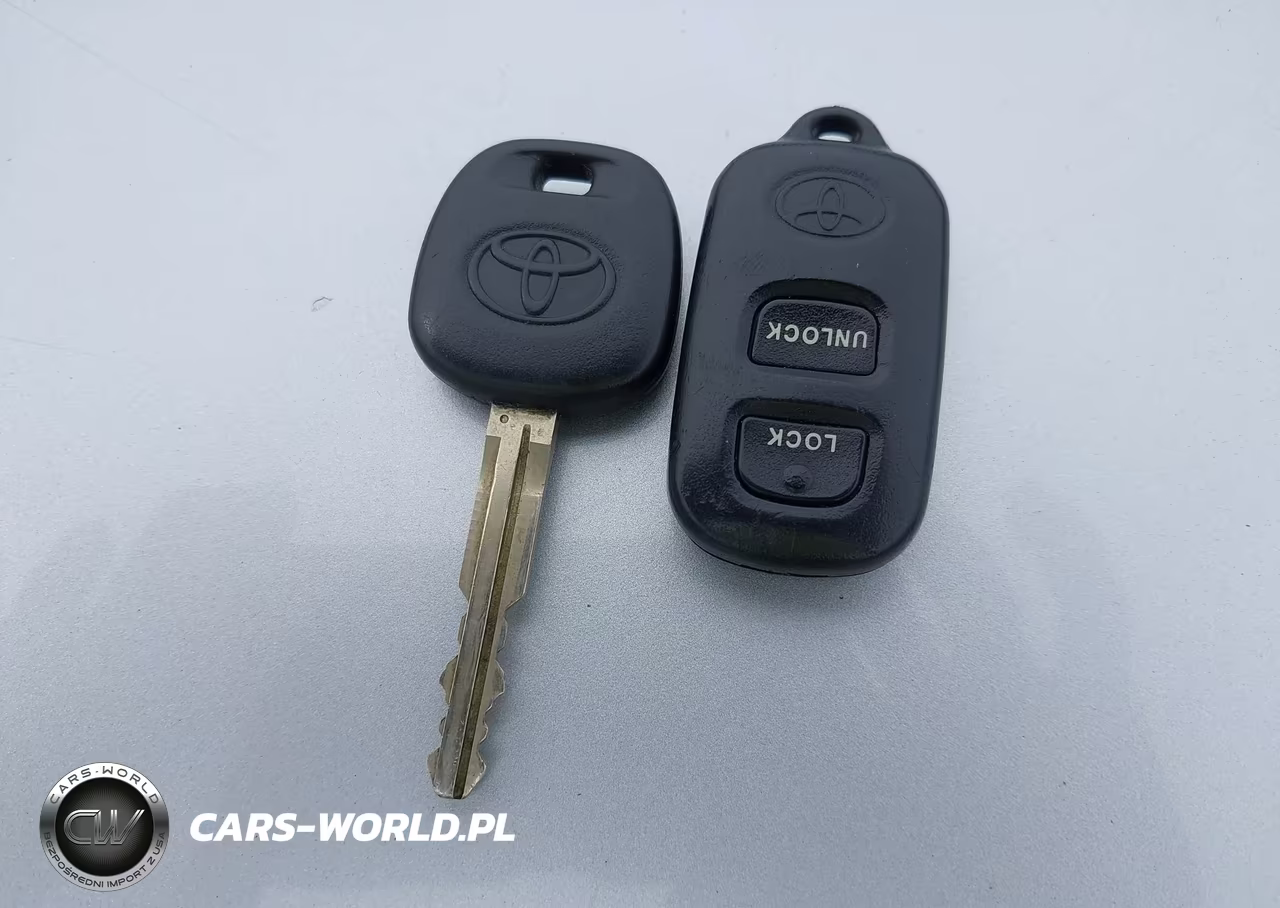 2005 Toyota Corolla Le VIN:1NXBR32E15Z531020 - 11