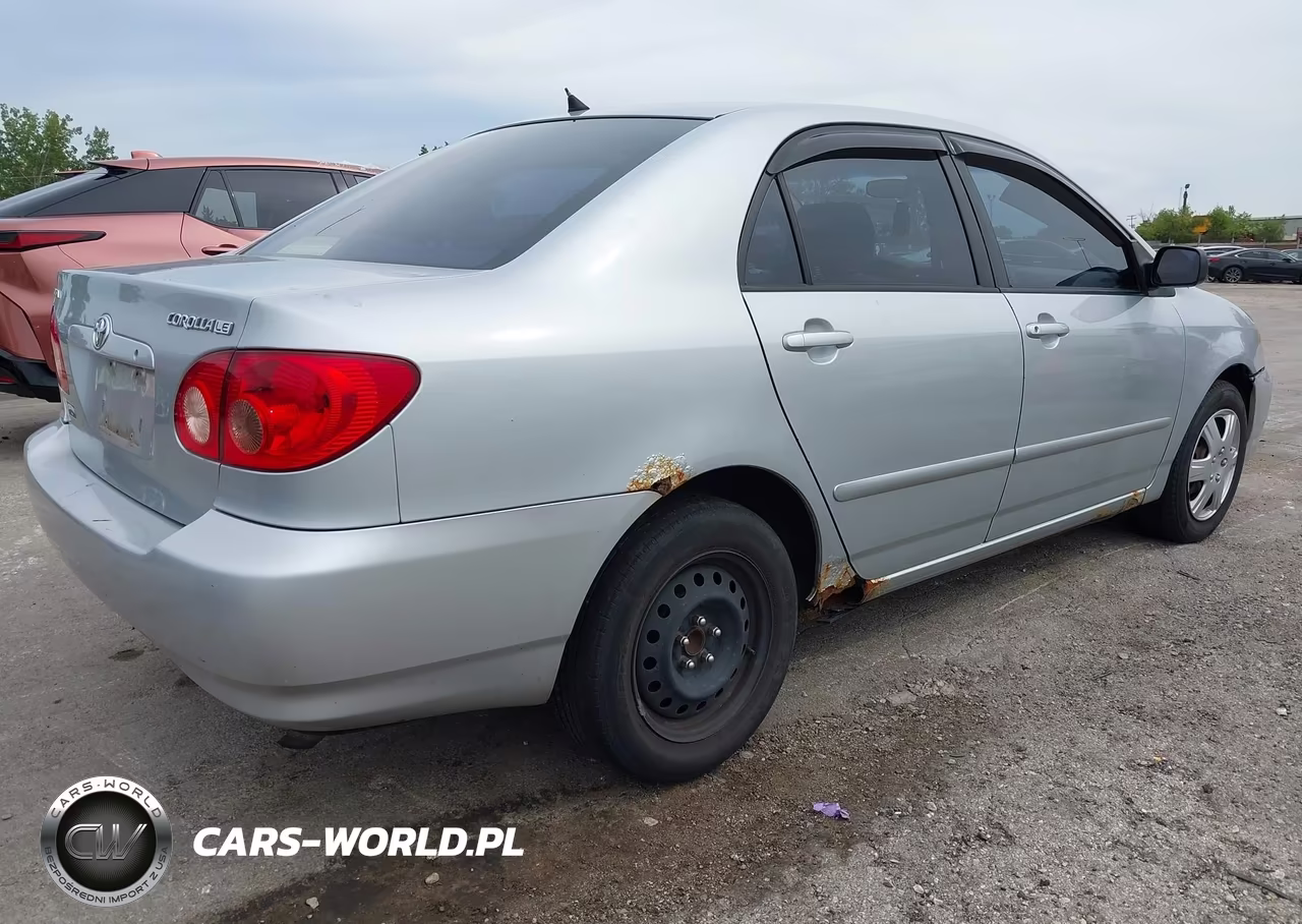 2005 Toyota Corolla Le VIN:1NXBR32E15Z531020 - 4