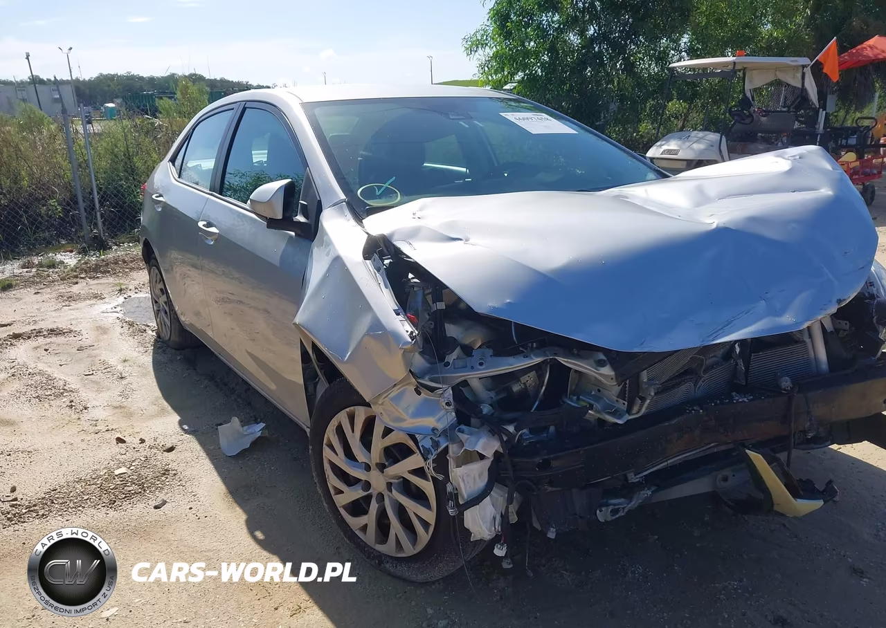 2019 Toyota Corolla Se VIN:2T1BURHE8KC223784 - 17