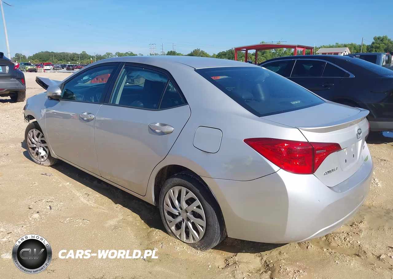 2019 Toyota Corolla Se VIN:2T1BURHE8KC223784 - 3