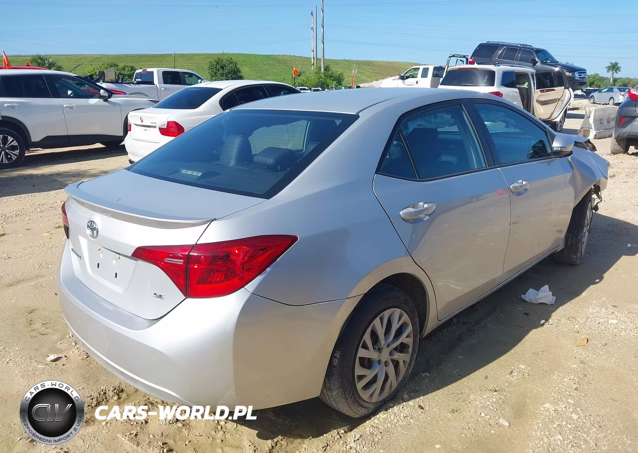 2019 Toyota Corolla Se VIN:2T1BURHE8KC223784 - 4