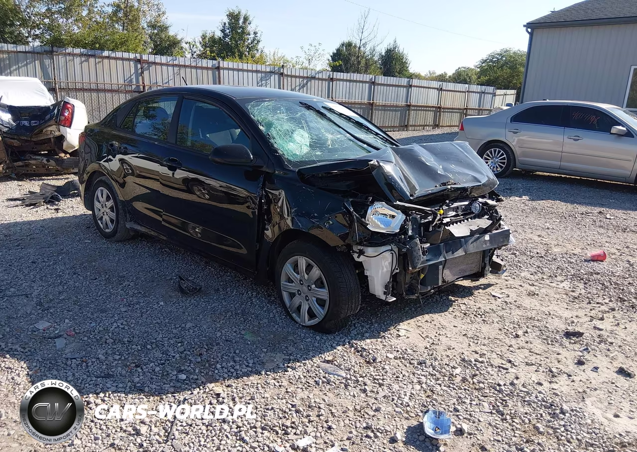 2022 Kia Rio S – zdjęcie 1 z 16
