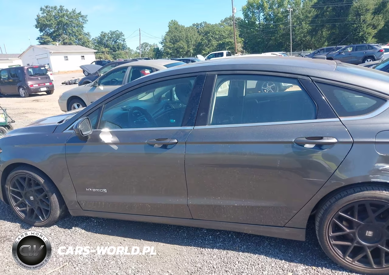 2018 Ford Fusion Hybrid Se VIN:3FA6P0LU5JR116502 - 14