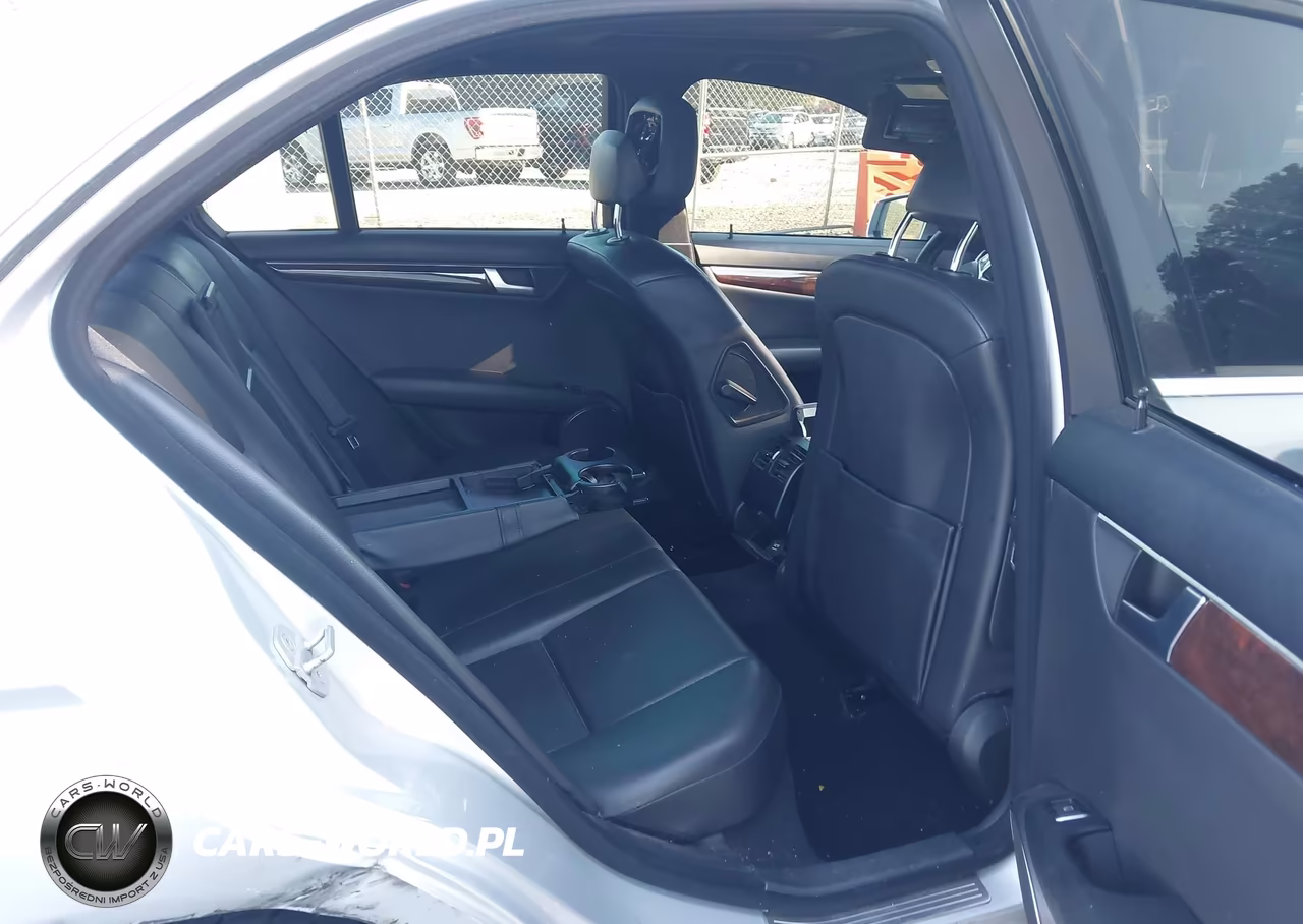 2012 Mercedes-Benz C 300 Sport 4Matic VIN:WDDGF8BB4CR202226 - 8