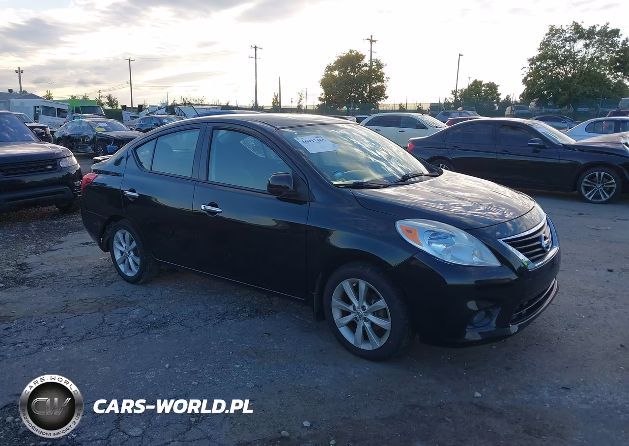 2014 Nissan Versa 1.6 Sl – zdjęcie 1 z 13