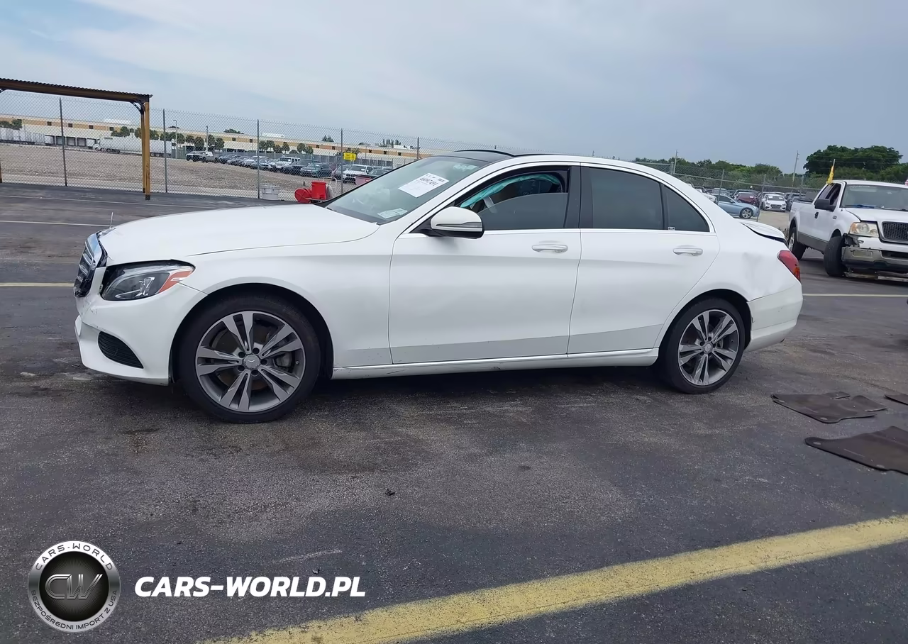 2016 Mercedes-Benz C 300 Luxury VIN:55SWF4JB0GU171227 - 14