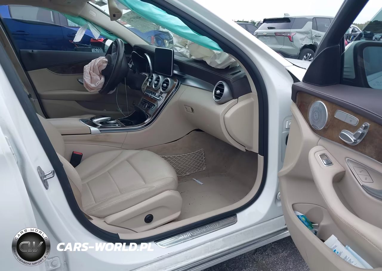 2016 Mercedes-Benz C 300 Luxury VIN:55SWF4JB0GU171227 - 5