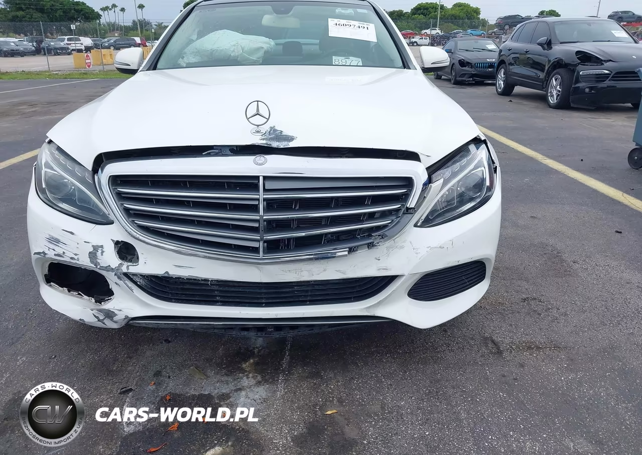 2016 Mercedes-Benz C 300 Luxury VIN:55SWF4JB0GU171227 - 6