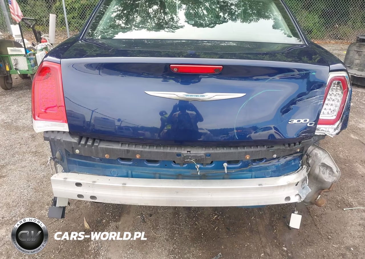 2016 Chrysler 300C VIN:2C3CCAEG9GH207576 - 6