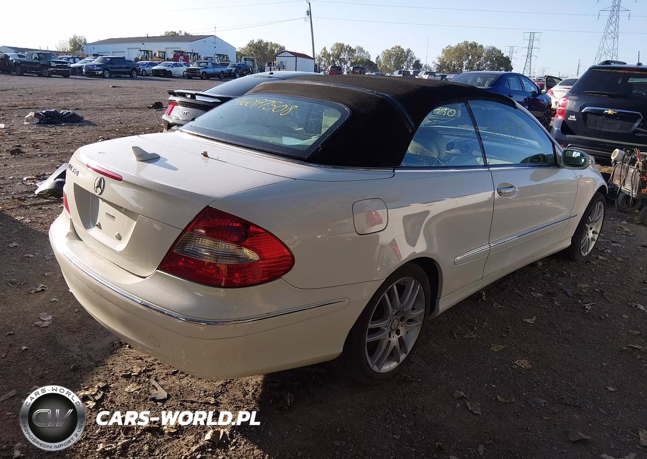 2009 Mercedes-Benz Clk 350 VIN:WDBTK56F89T102253 - 4