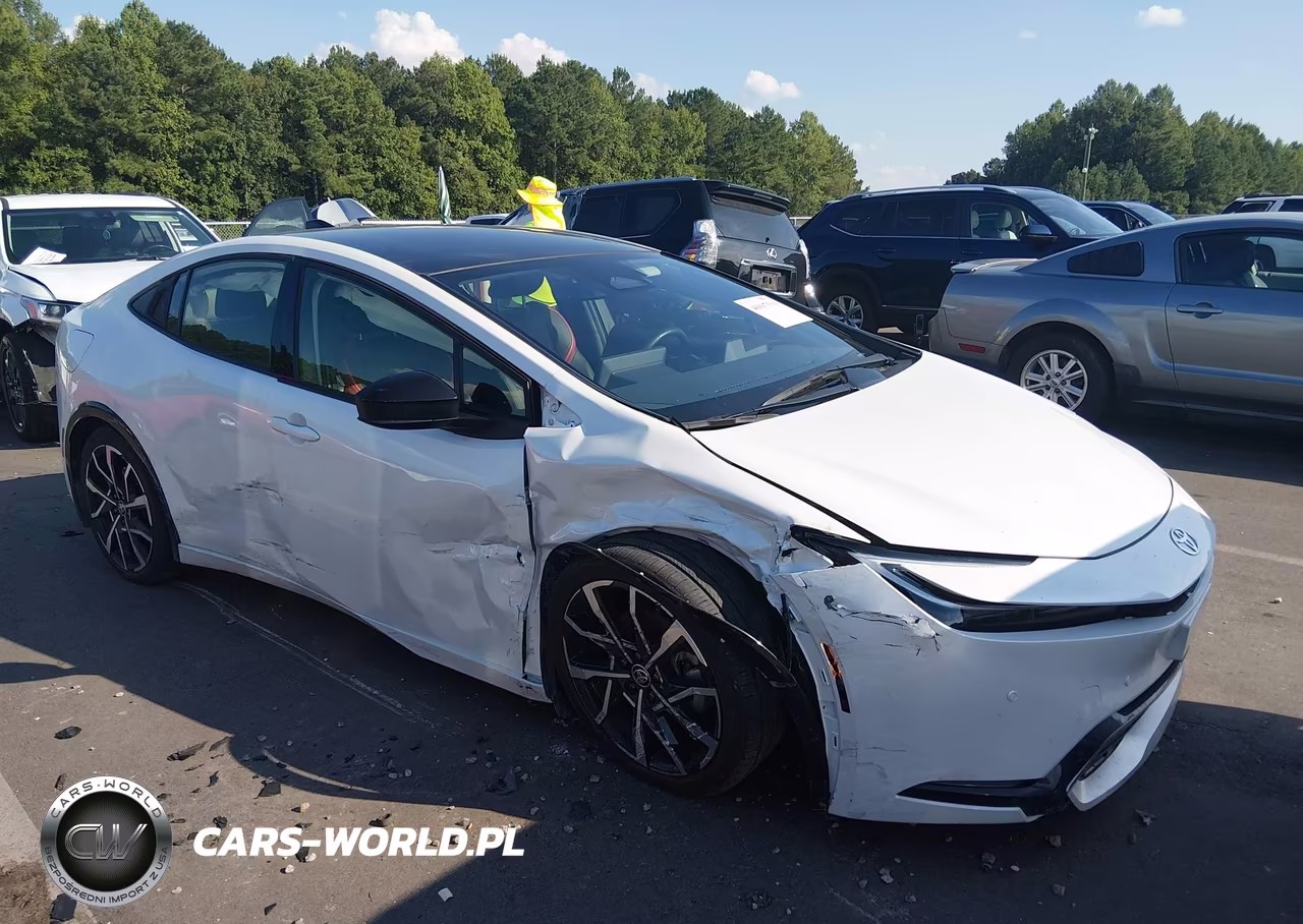 2025 Toyota Prius Plug-In Hybrid Xse