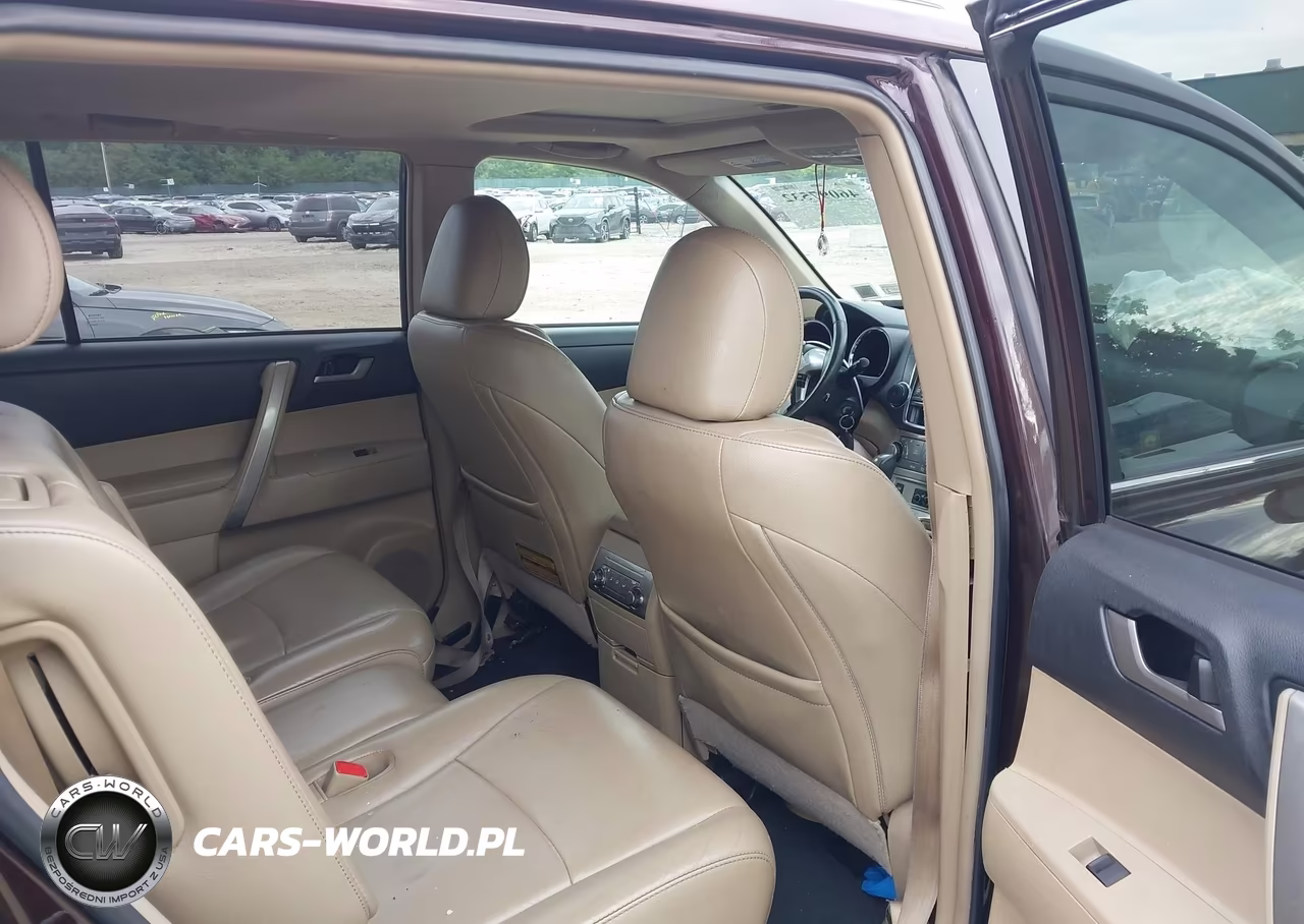 2013 Toyota Highlander Plus-Se VIN:5TDBK3EH3DS216737 - 8