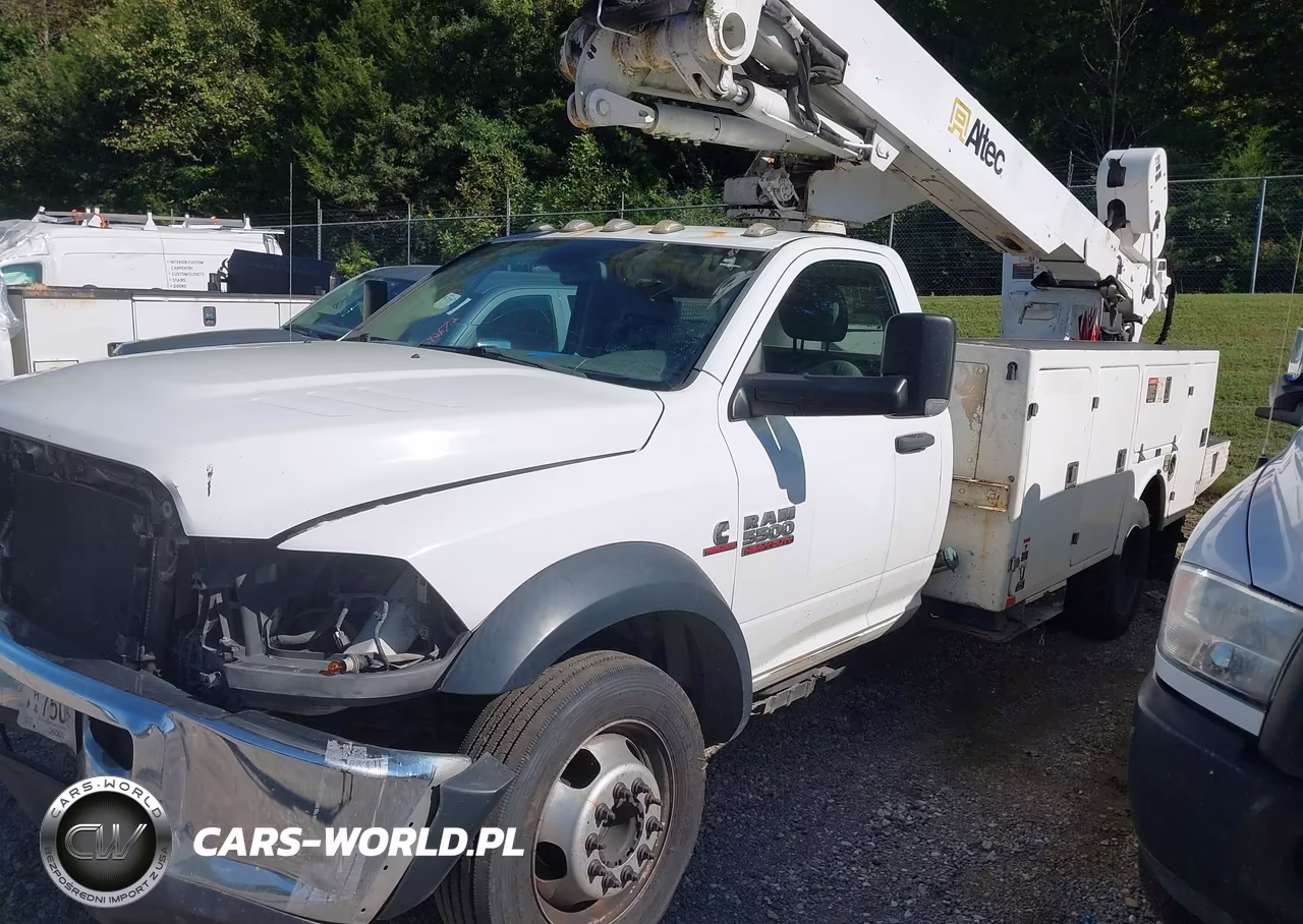 2014 Ram 5500 Chassis Tradesman-Slt VIN:3C7WRNBL4EG116411 - 13