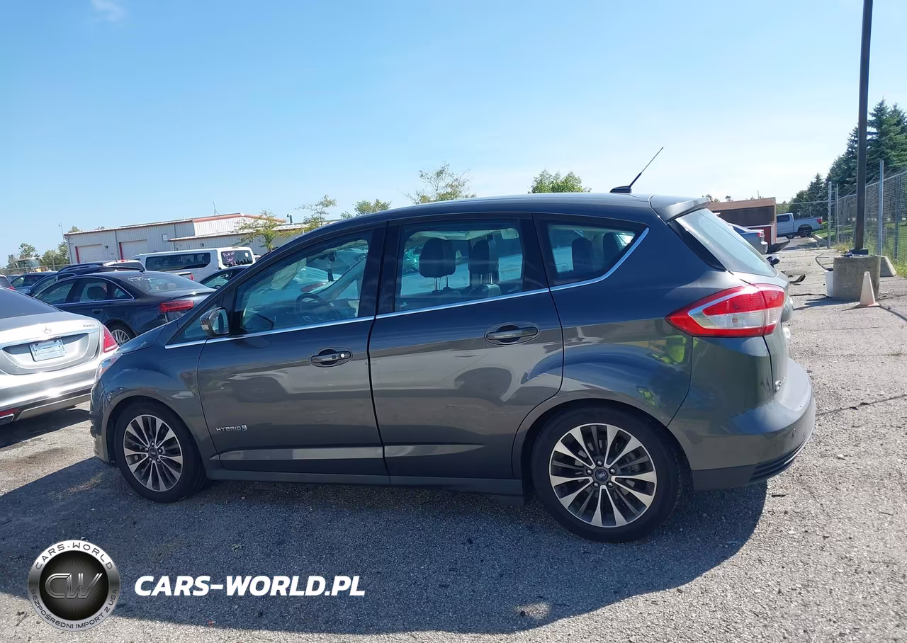 2017 Ford C-Max Hybrid Titanium VIN:1FADP5DU0HL113101 - 13