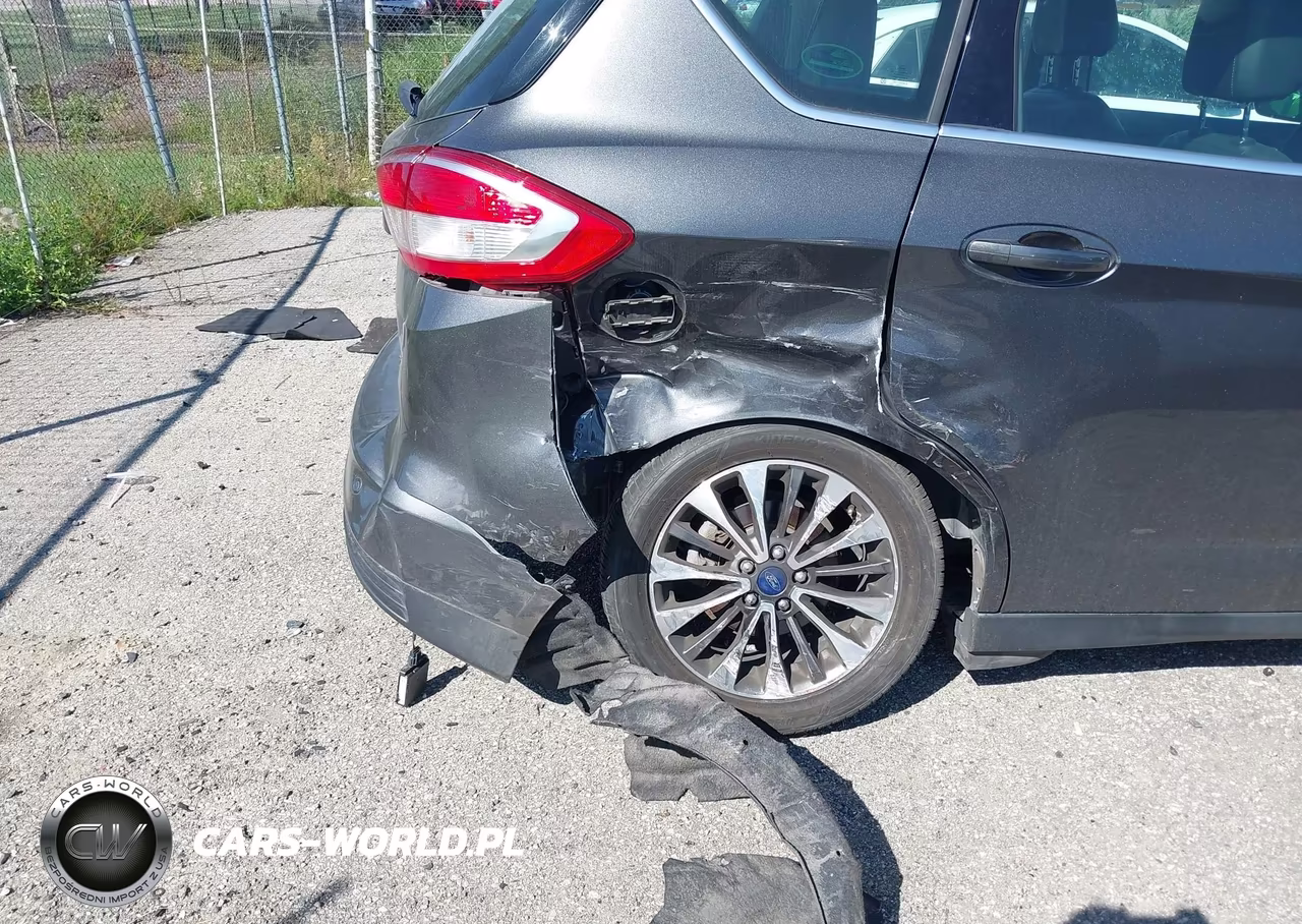 2017 Ford C-Max Hybrid Titanium VIN:1FADP5DU0HL113101 - 6