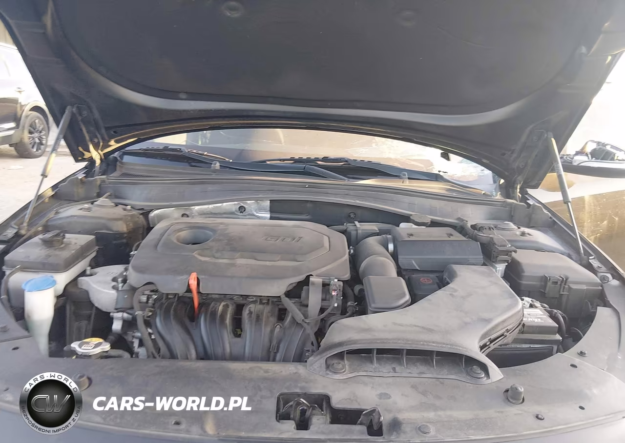 2019 Kia Optima Lx VIN:5XXGT4L30KG351544 - 10