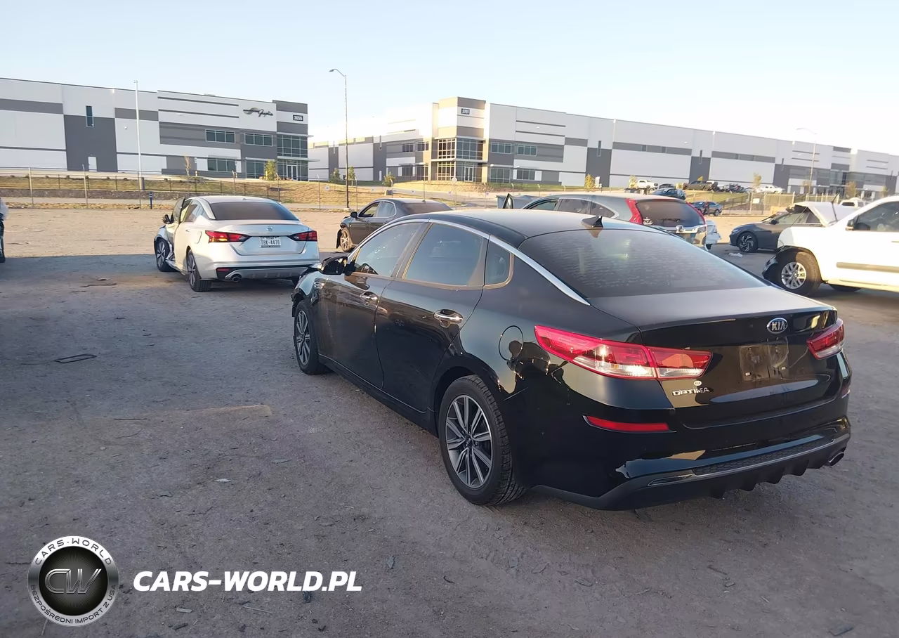 2019 Kia Optima Lx VIN:5XXGT4L30KG351544 - 3