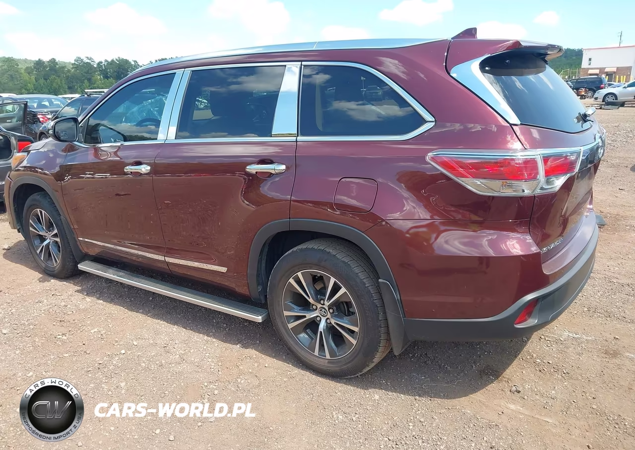 2016 Toyota Highlander Xle V6 VIN:5TDKKRFH2GS166094 - 3