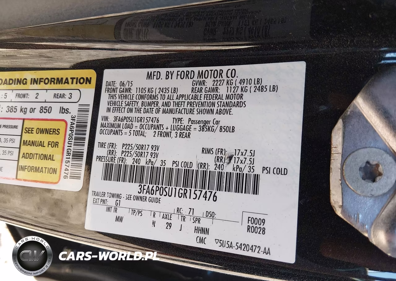 2016 Ford Fusion Energi Titanium VIN:3FA6P0SU1GR157476 - 9