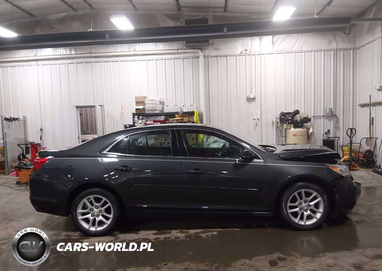 2015 Chevrolet Malibu 1Lt VIN:1G11C5SL5FF139085 - 14