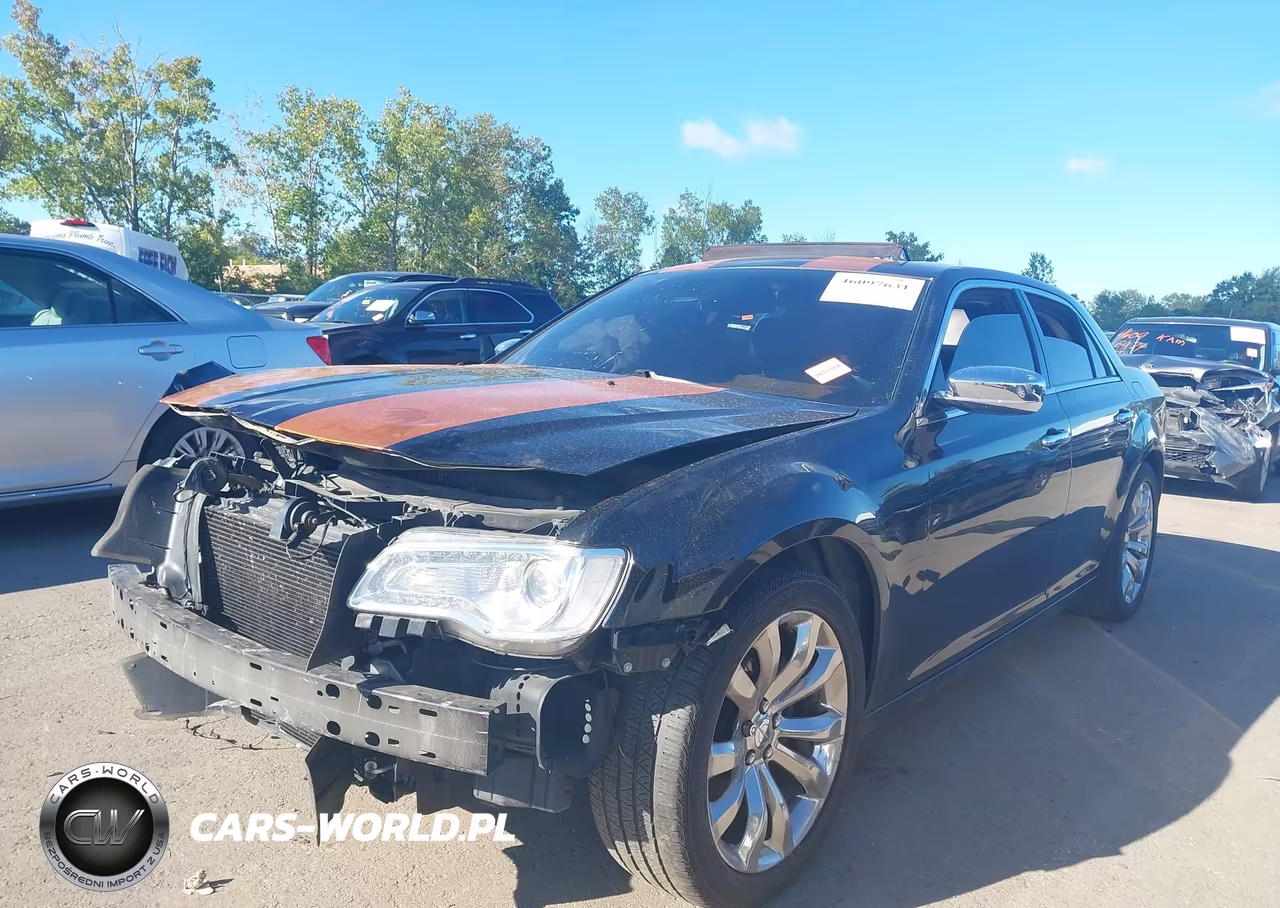 2016 Chrysler 300C VIN:2C3CCAET3GH359348 - 2