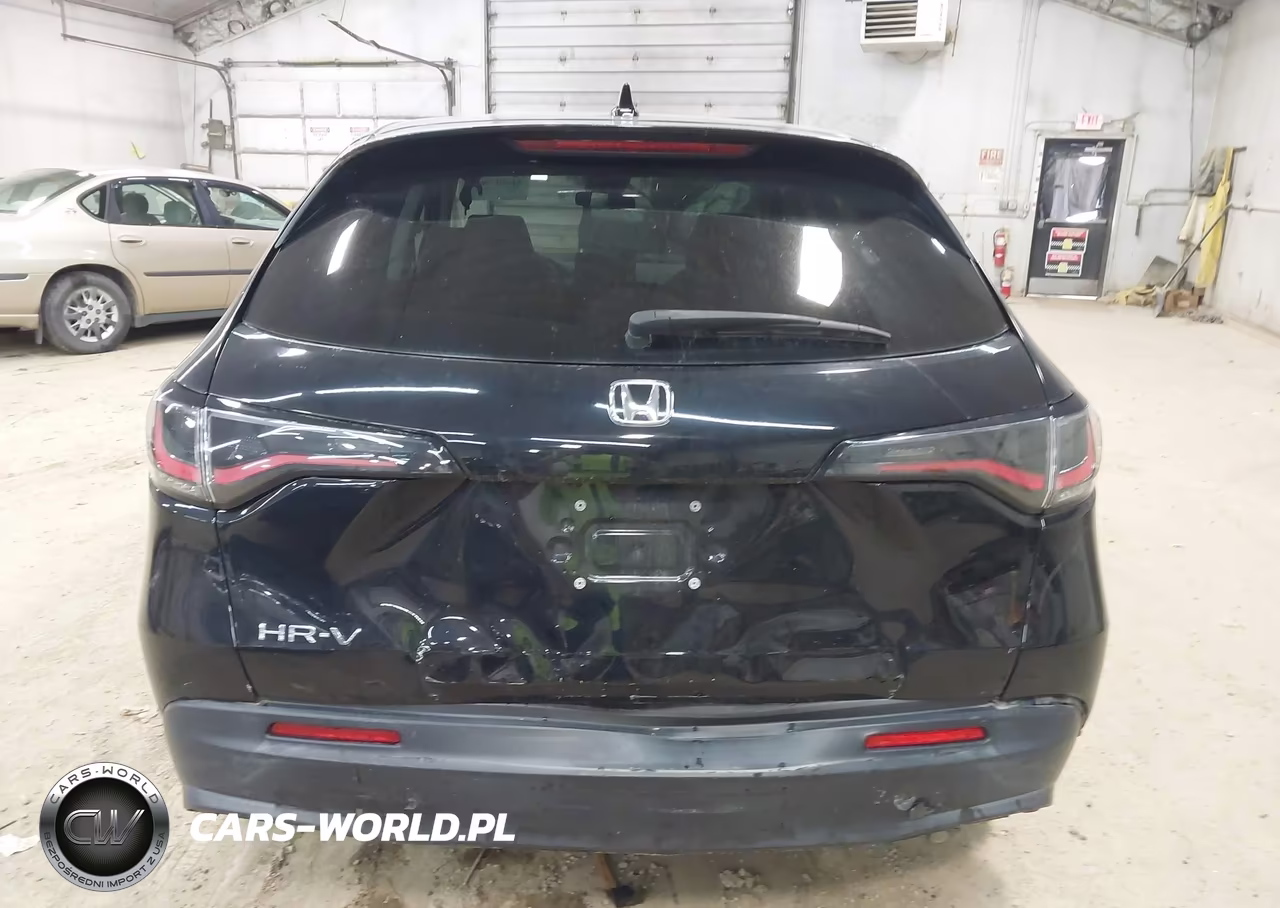 2023 Honda Hr-V Awd Lx VIN:3CZRZ2H31PM701834 - 6