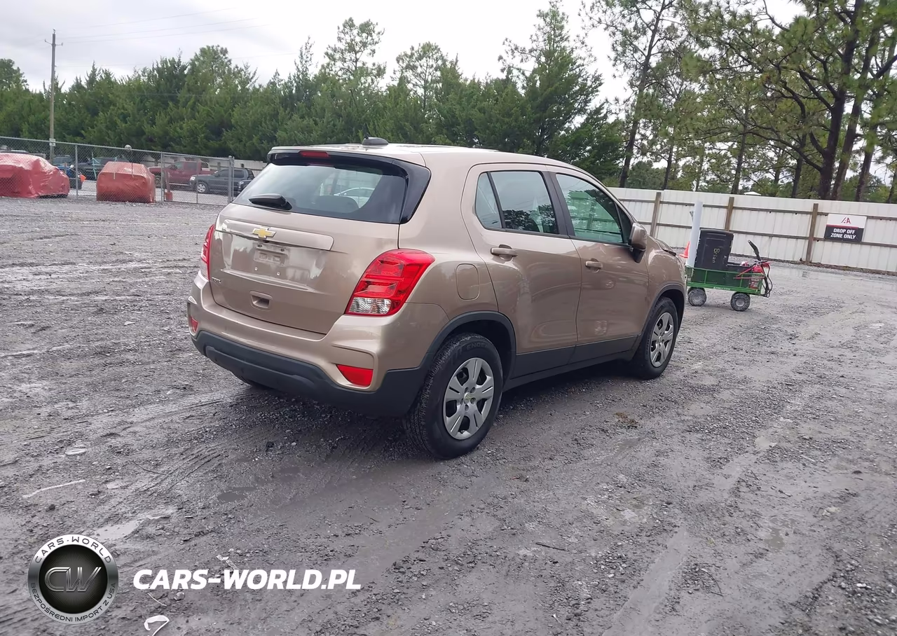 2018 Chevrolet Trax Ls VIN:3GNCJKSB9JL198822 - 4