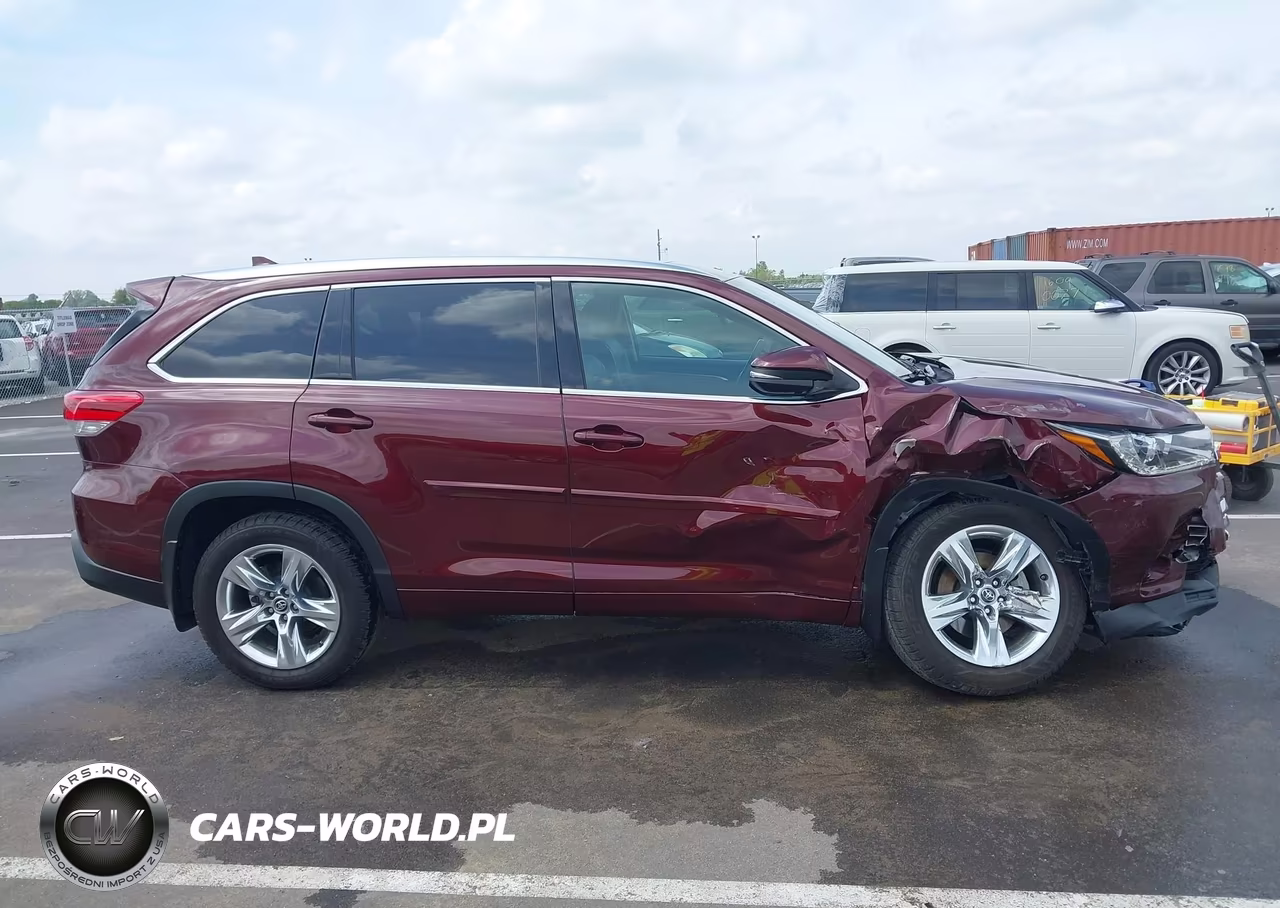 2018 Toyota Highlander Limited VIN:5TDDZRFH6JS492265 - 17